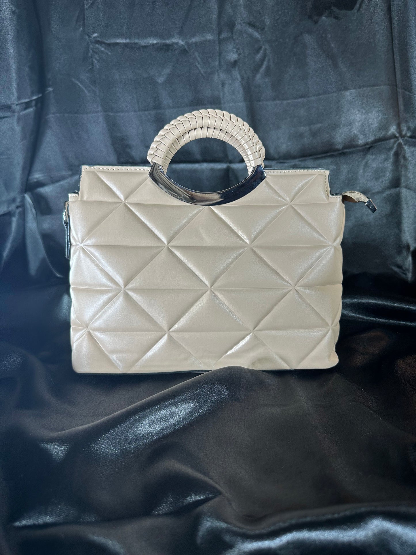 Ivory Quilted Handbag / Elegant Carry