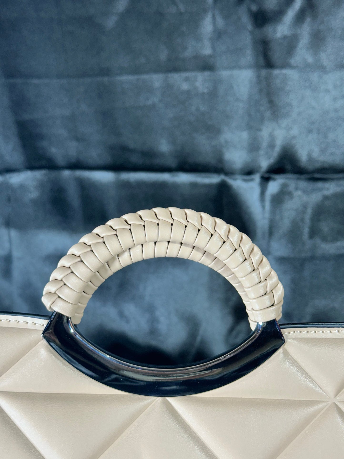Ivory Quilted Handbag / Elegant Carry