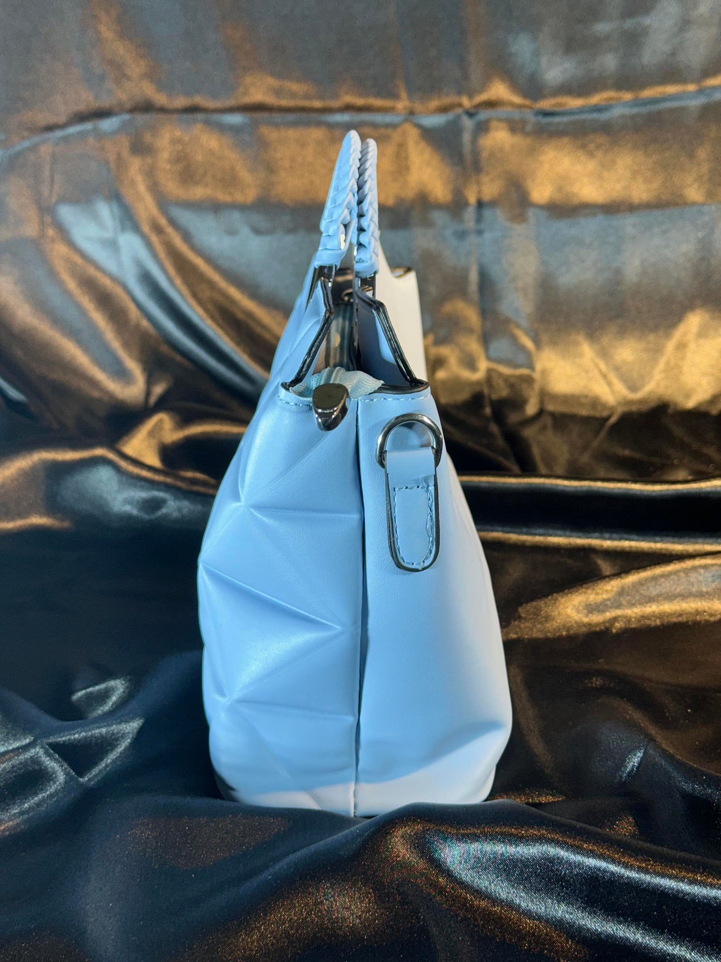 Sky Blue Quilted Handbag – Fresh, Chic & Effortlessly Stylish