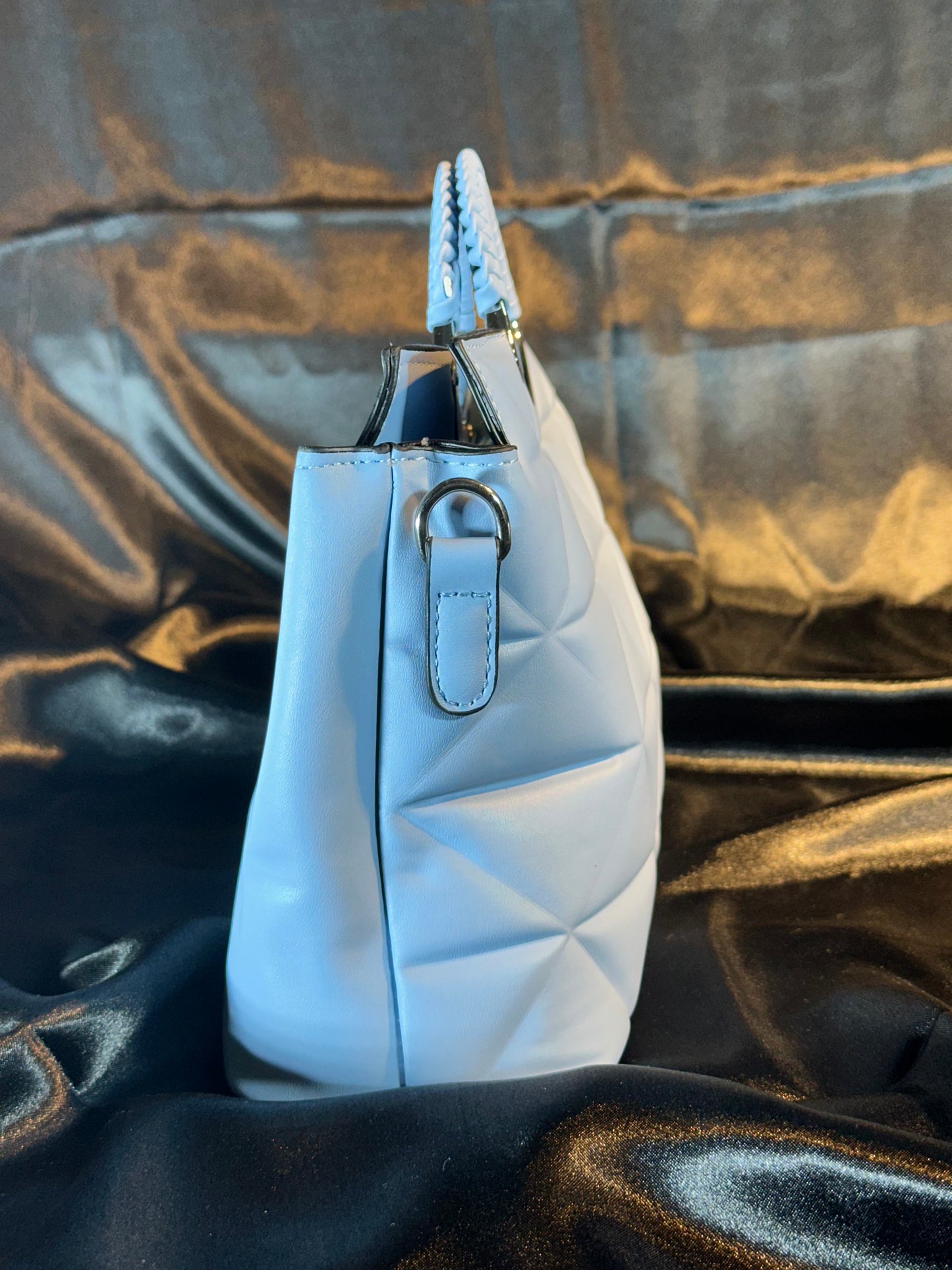 Sky Blue Quilted Handbag – Fresh, Chic & Effortlessly Stylish