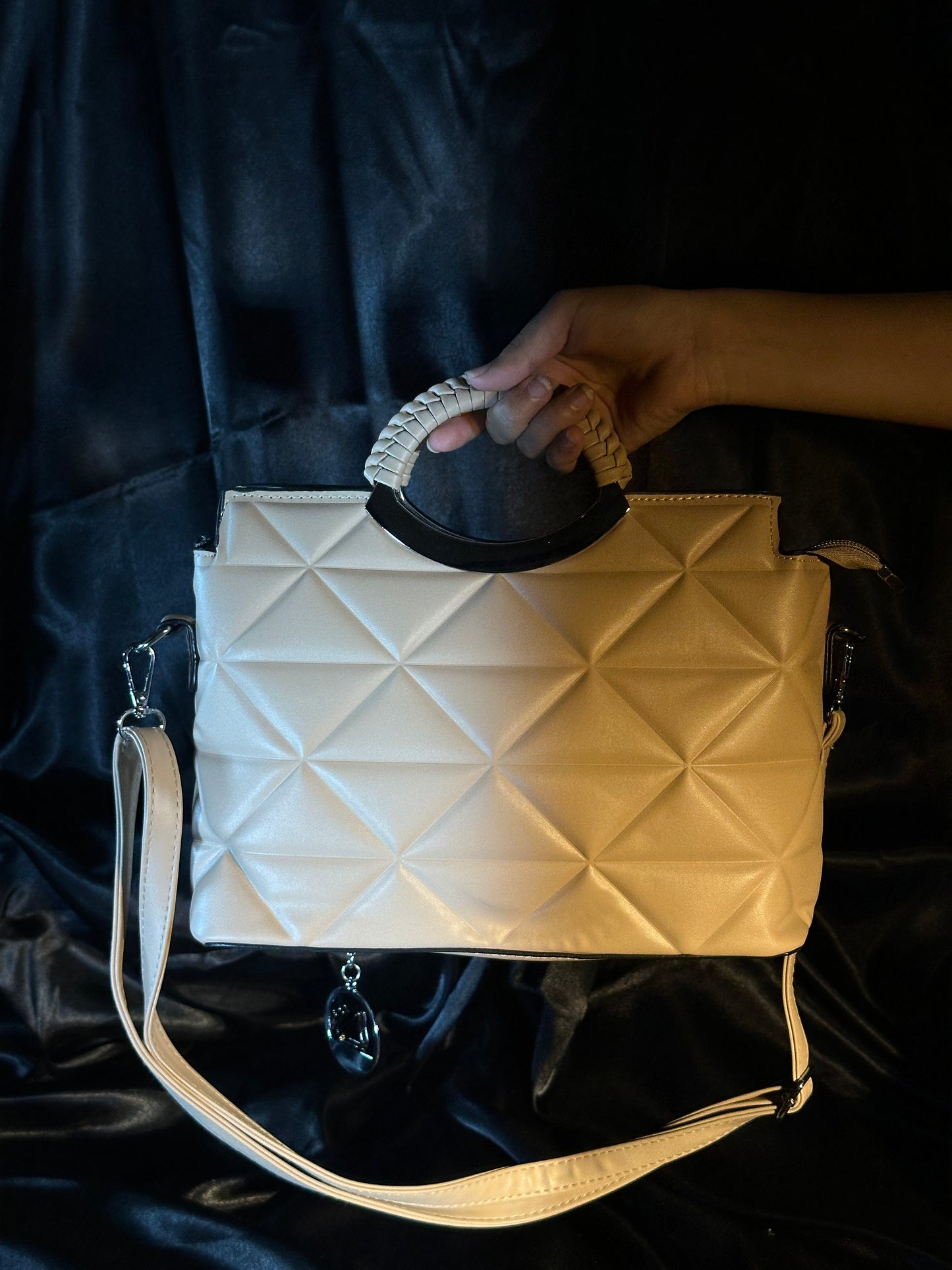 Ivory Quilted Handbag / Elegant Carry